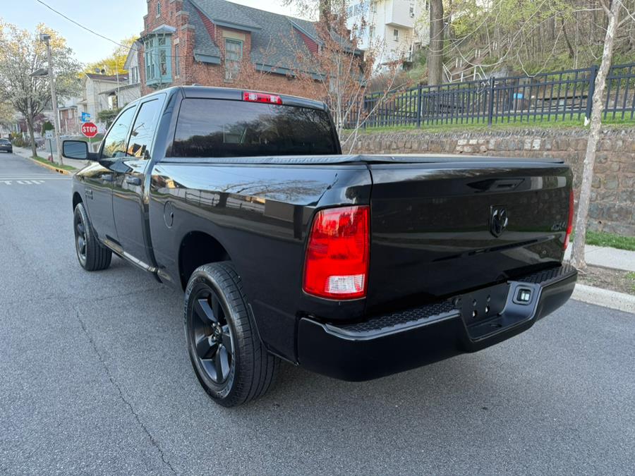 2017 RAM 1500 Express 4x4 Quad Cab 6''4