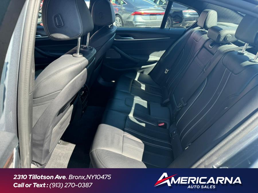 2021 BMW 5-Series 540i xDrive Sedan photo