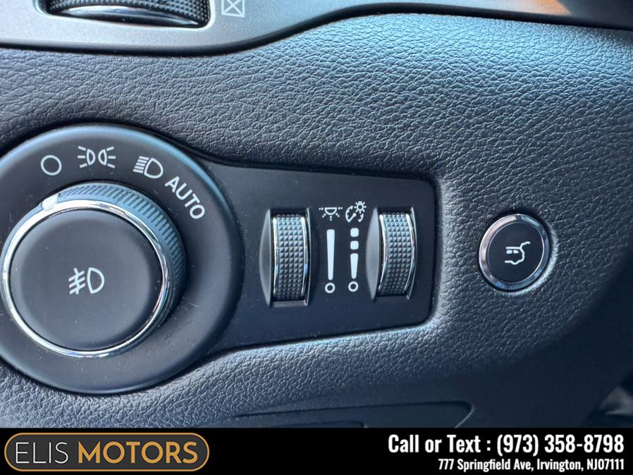 2019 Jeep Cherokee Limited 4x4 photo