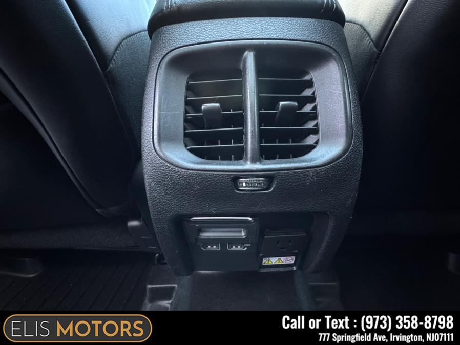 2019 Jeep Cherokee Limited 4x4 photo