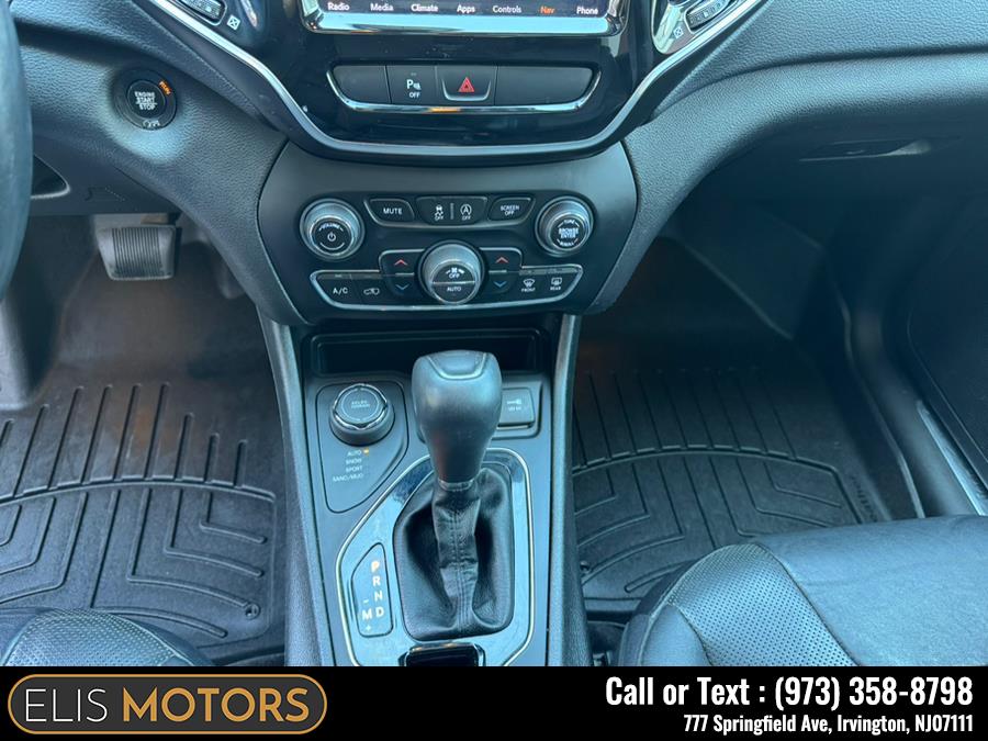 2019 Jeep Cherokee Limited 4x4 photo