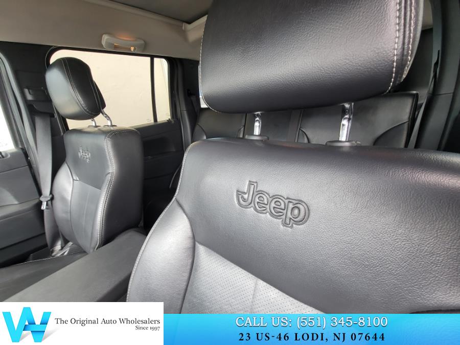 2011 Jeep Liberty Sport photo