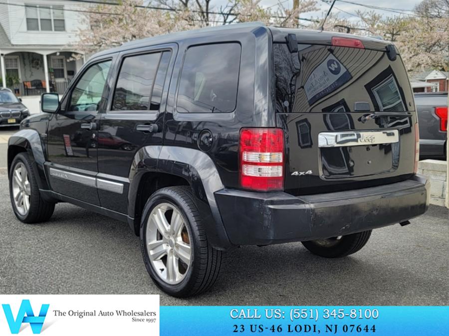 2011 Jeep Liberty Sport photo