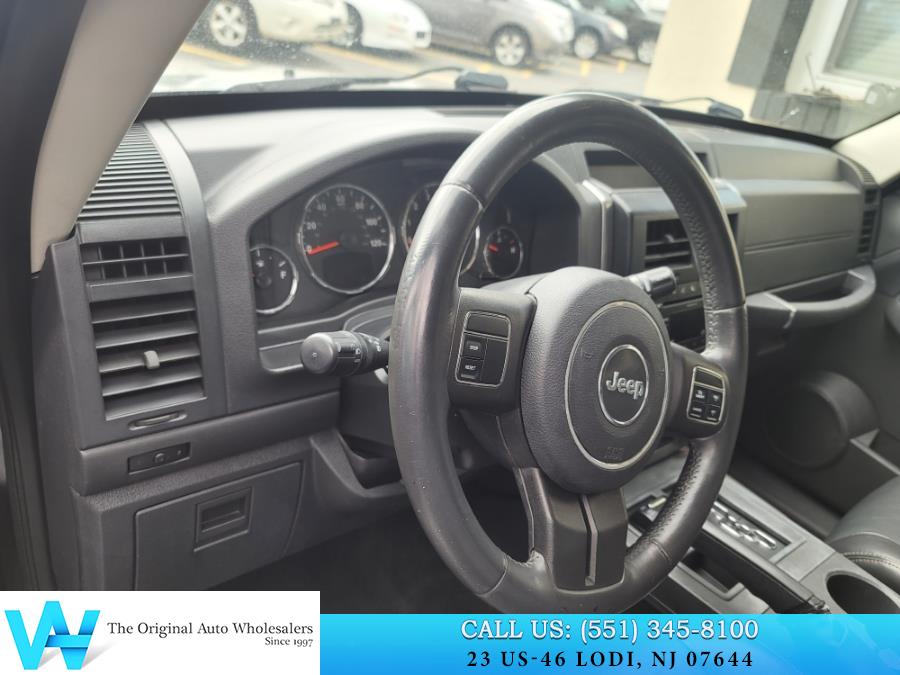 2011 Jeep Liberty Sport photo