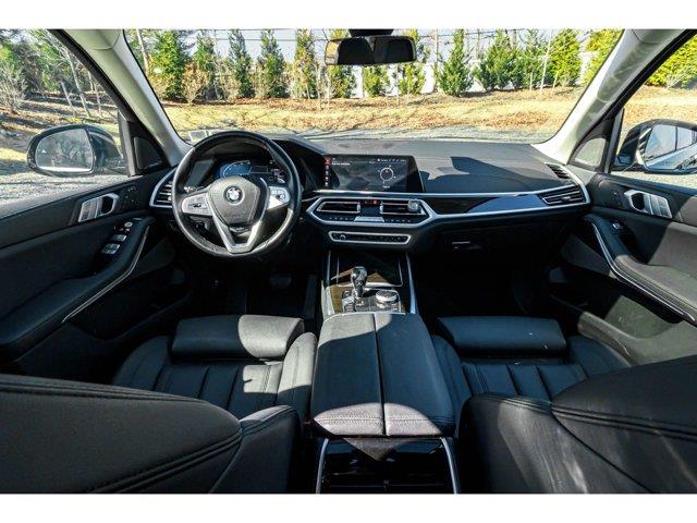 2021 BMW X7 xDrive40i photo