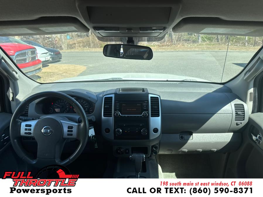 2016 Nissan Frontier 4WD Crew Cab SWB Auto PRO-4X photo