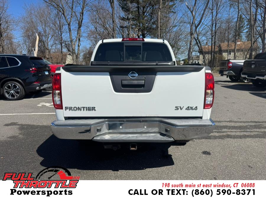 2016 Nissan Frontier 4WD Crew Cab SWB Auto PRO-4X photo