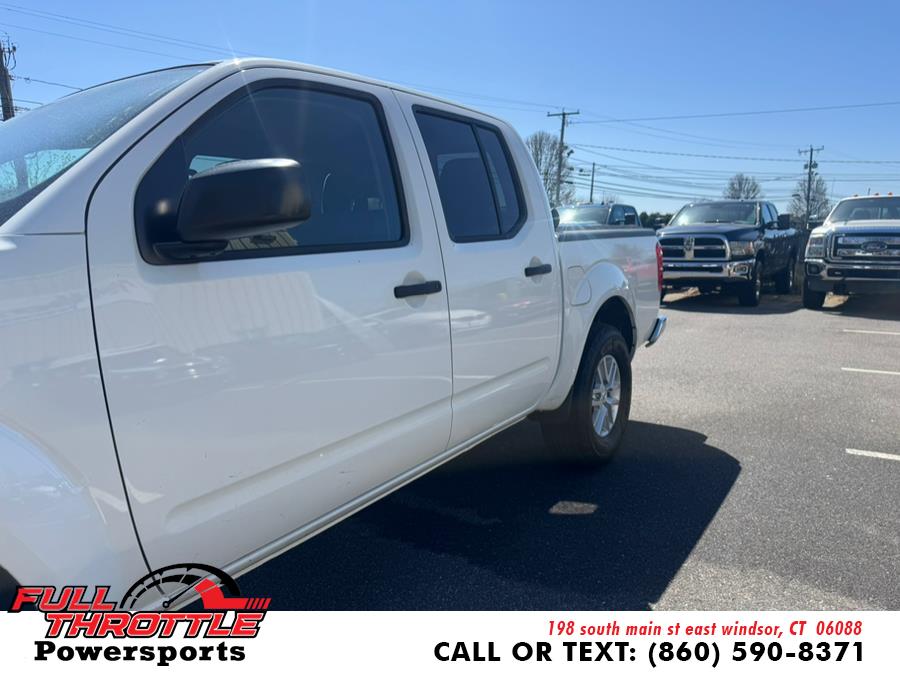 2016 Nissan Frontier 4WD Crew Cab SWB Auto PRO-4X photo