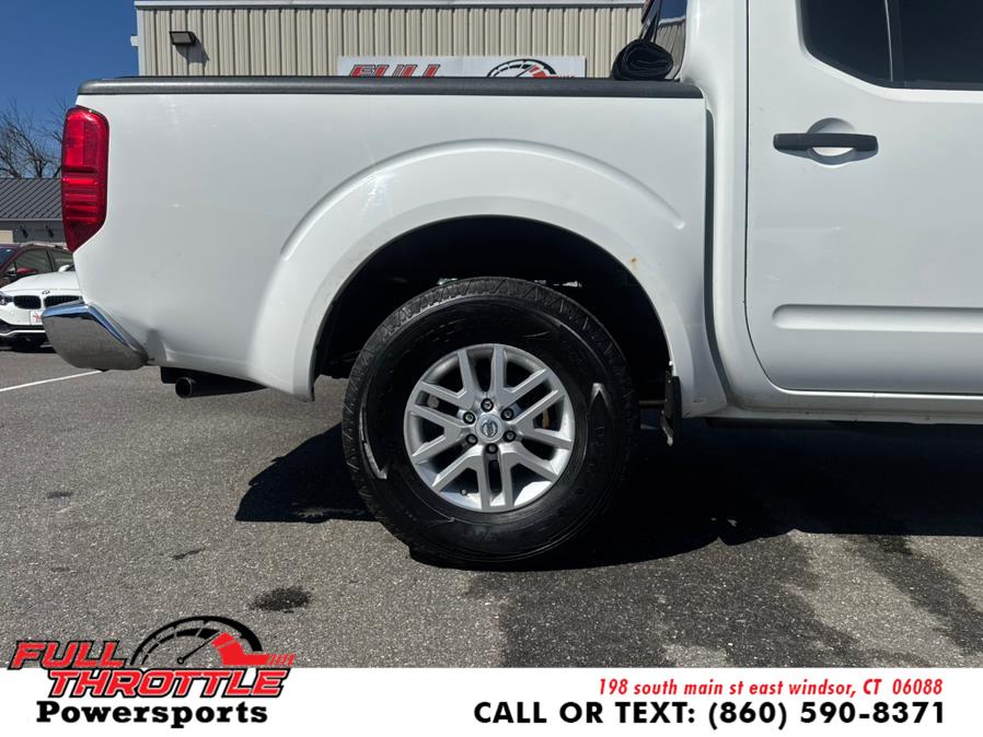 2016 Nissan Frontier 4WD Crew Cab SWB Auto PRO-4X photo