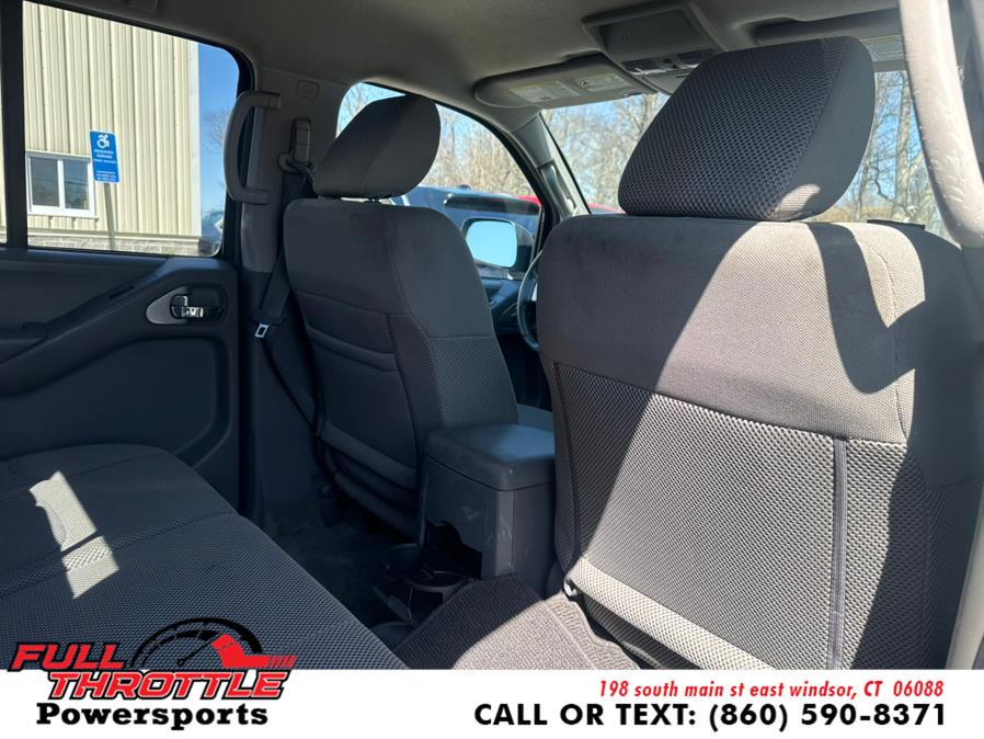 2016 Nissan Frontier 4WD Crew Cab SWB Auto PRO-4X photo