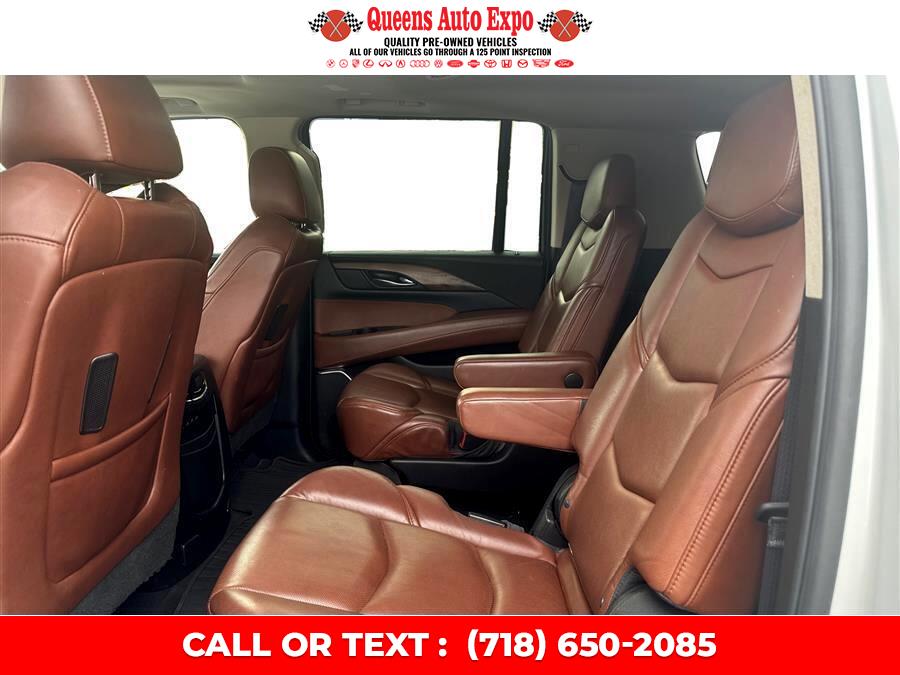 2017 Cadillac Escalade 4WD 4dr Luxury photo