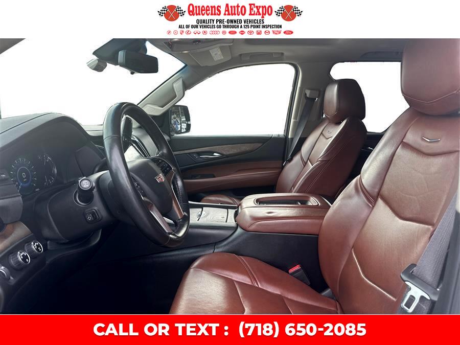 2017 Cadillac Escalade 4WD 4dr Luxury photo