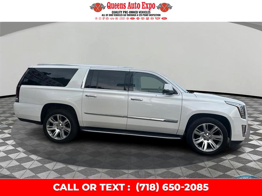 2017 Cadillac Escalade 4WD 4dr Luxury photo