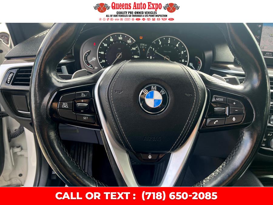 2019 BMW 5-Series 530i xDrive photo