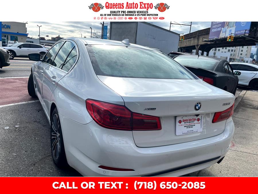 2019 BMW 5-Series 530i xDrive photo