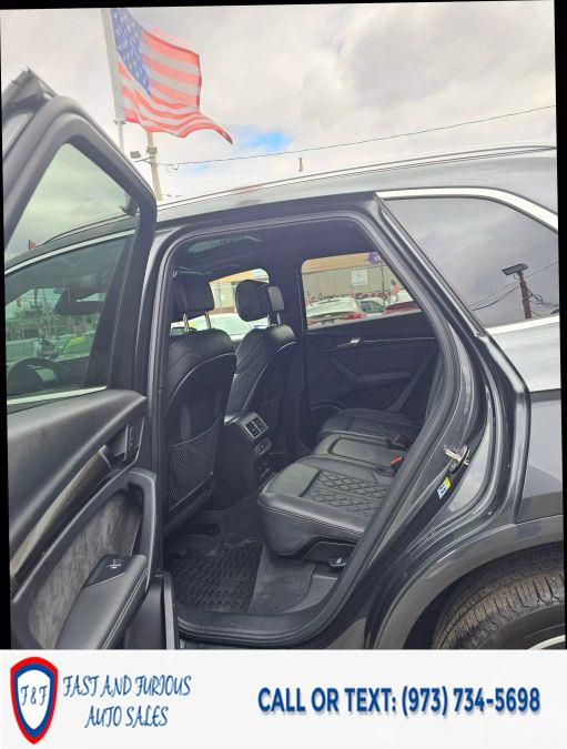 2019 Audi SQ5 Premium Plus Sport Utility 4D photo