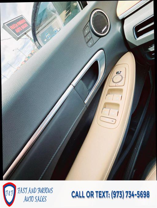 2021 Hyundai Sonata Limited Sedan 4D photo