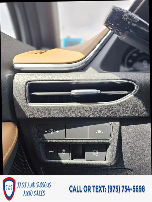 2021 Hyundai Sonata Limited Sedan 4D photo