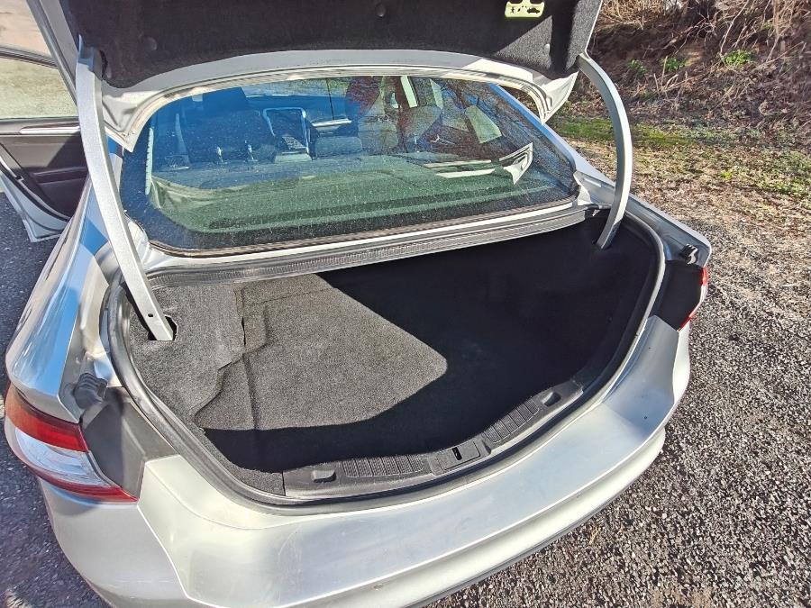 2016 Ford Fusion 4dr Sdn SE FWD photo