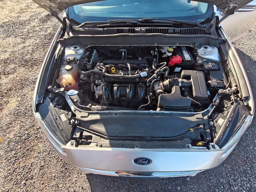 2016 Ford Fusion 4dr Sdn SE FWD photo