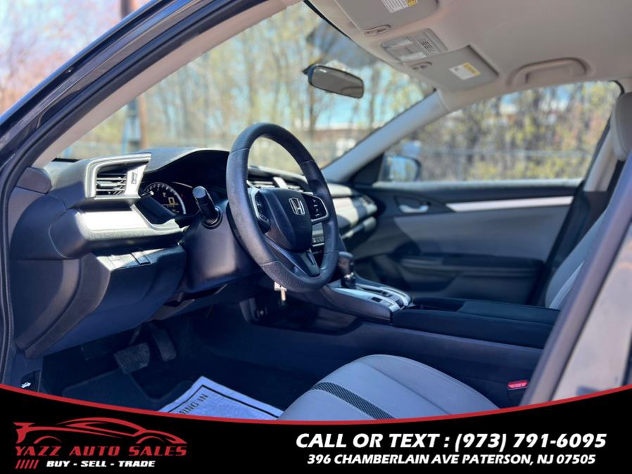 2016 Honda CIVIC SEDAN 4dr CVT LX photo
