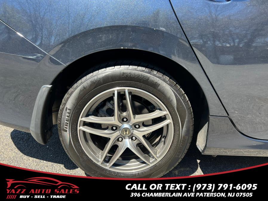 2016 Honda CIVIC SEDAN 4dr CVT LX photo