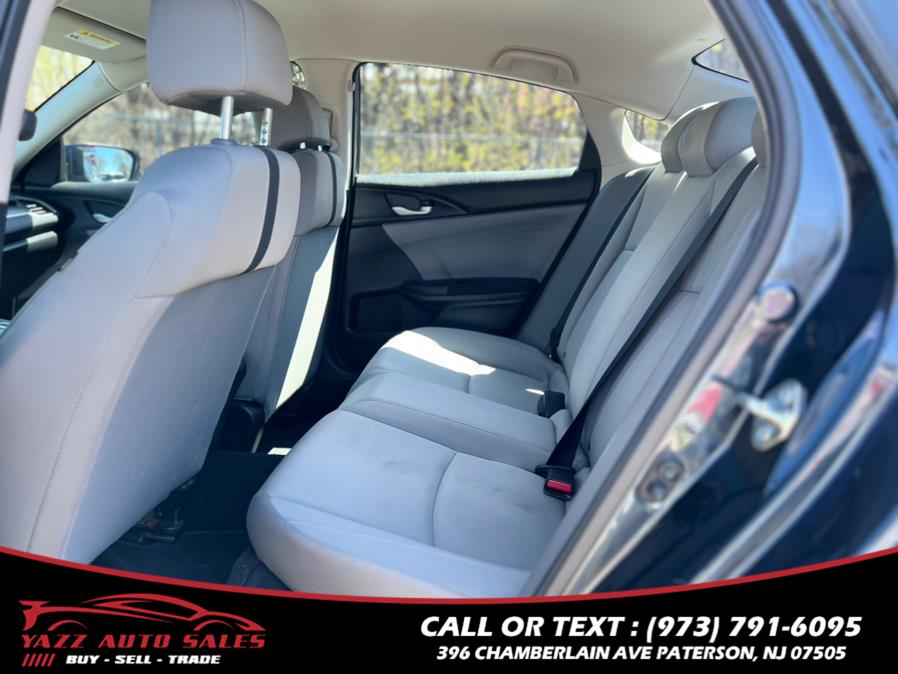2016 Honda CIVIC SEDAN 4dr CVT LX photo