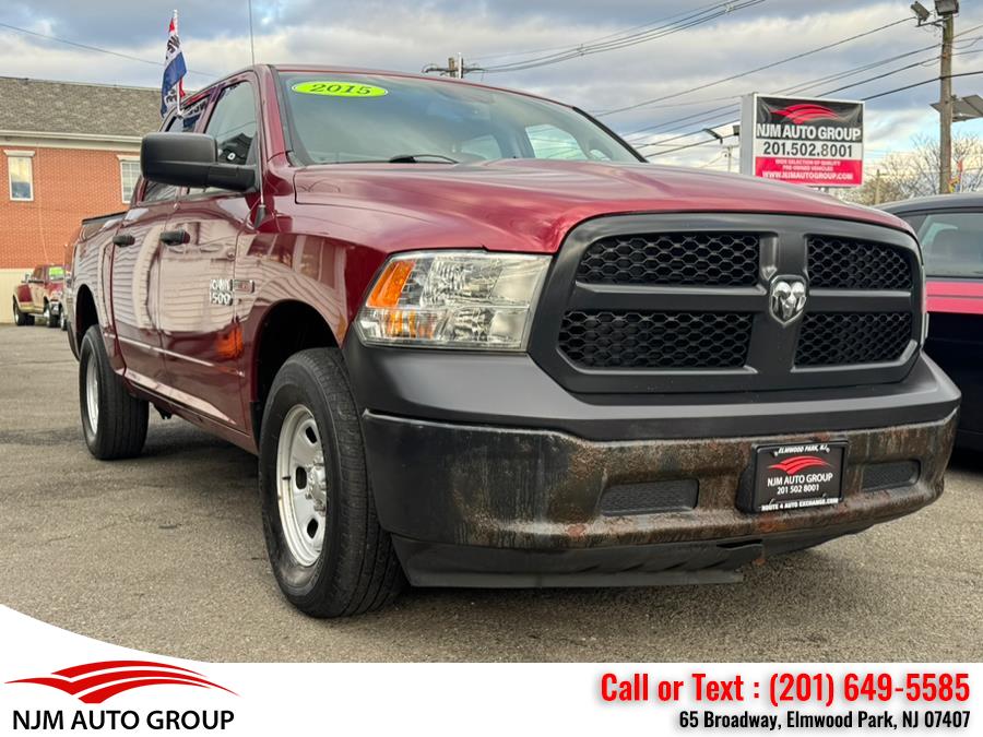 2015 RAM 1500 4WD Crew Cab 140.5