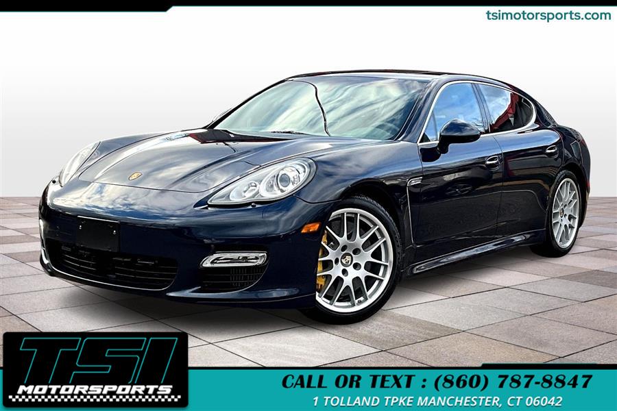 2011 Porsche Panamera Turbo photo