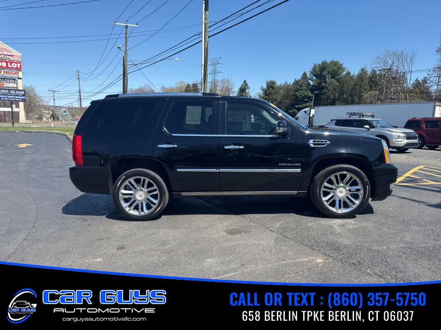 2013 Cadillac Escalade Platinum Edition photo