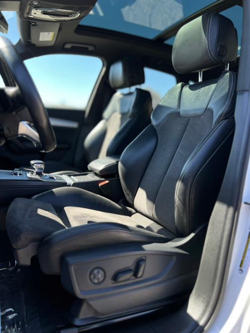 2020 Audi SQ5 Premium Plus 3.0 TFSI quattro photo