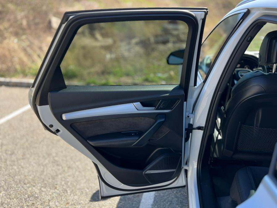 2020 Audi SQ5 Premium Plus 3.0 TFSI quattro photo