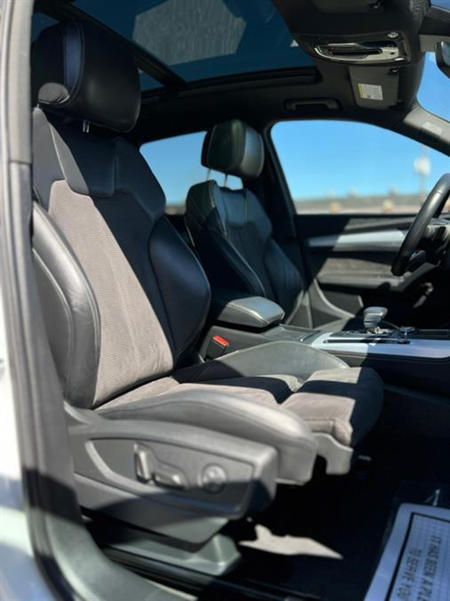 2020 Audi SQ5 Premium Plus 3.0 TFSI quattro photo