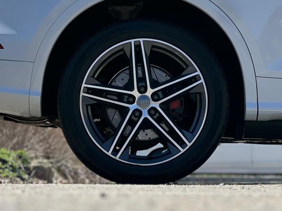 2020 Audi SQ5 Premium Plus 3.0 TFSI quattro photo