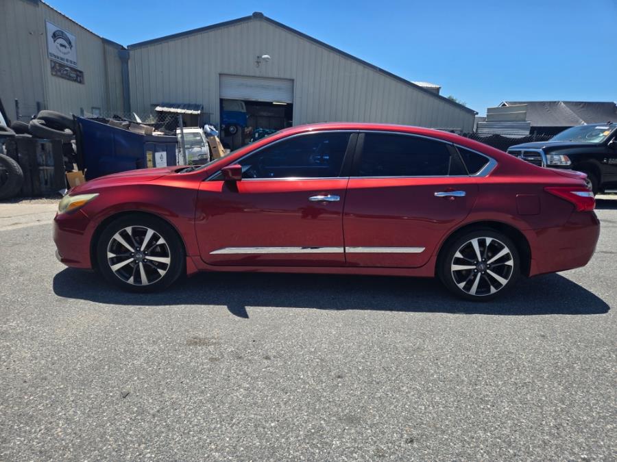 2016 Nissan Altima 4dr Sdn I4 2.5 SV photo