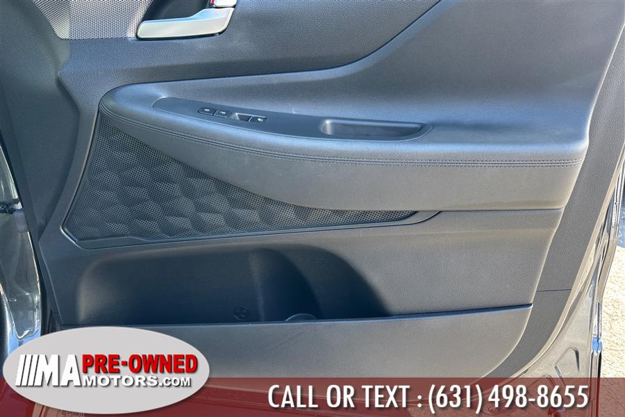2020 Hyundai Santa Fe SEL 2.4L Auto AWD photo