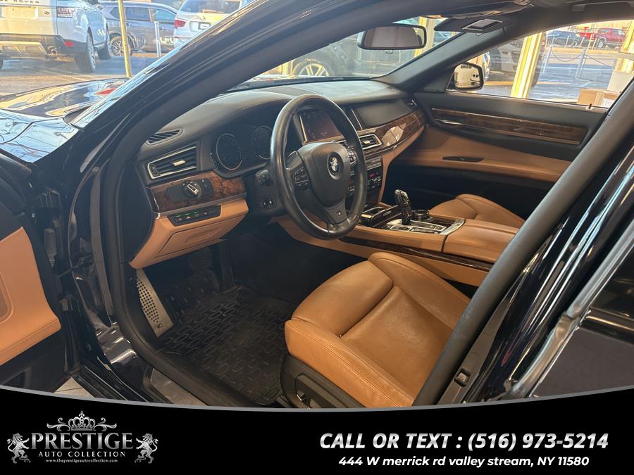 2015 BMW 7-Series 4dr Sdn 750Li xDrive AWD photo