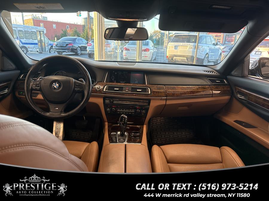 2015 BMW 7-Series 4dr Sdn 750Li xDrive AWD photo