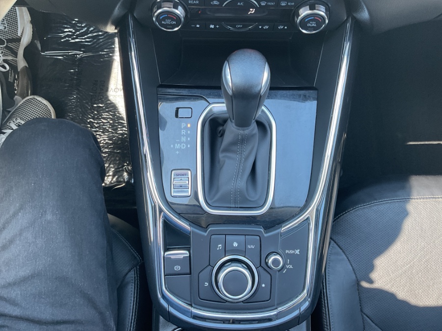 2018 Mazda CX-9 Touring AWD photo