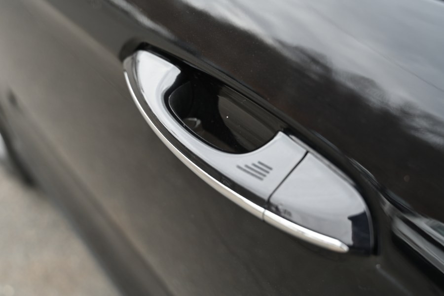 2023 Ford Edge Titanium AWD photo