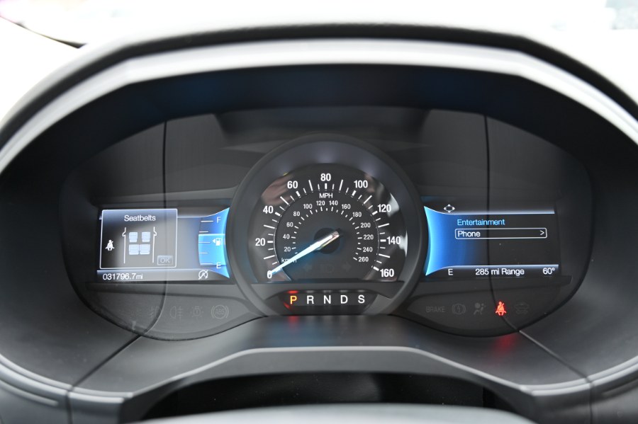 2023 Ford Edge Titanium AWD photo