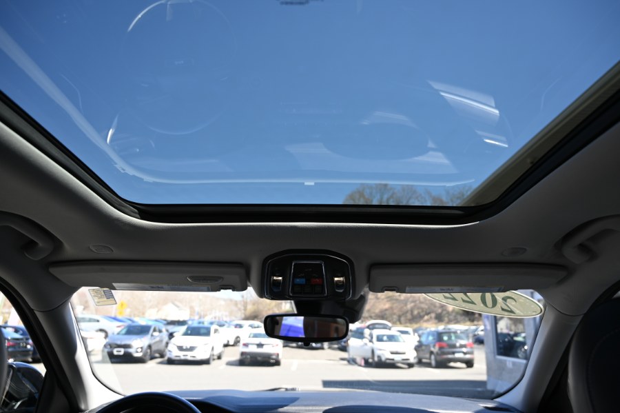 2022 Jeep Grand Cherokee Limited 4x4 photo
