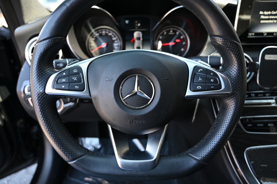 2018 Mercedes-Benz C-Class C 300 4MATIC Sedan photo