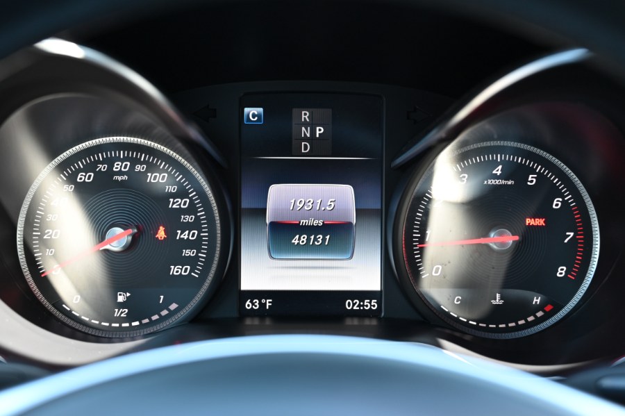 2018 Mercedes-Benz C-Class C 300 4MATIC Sedan photo