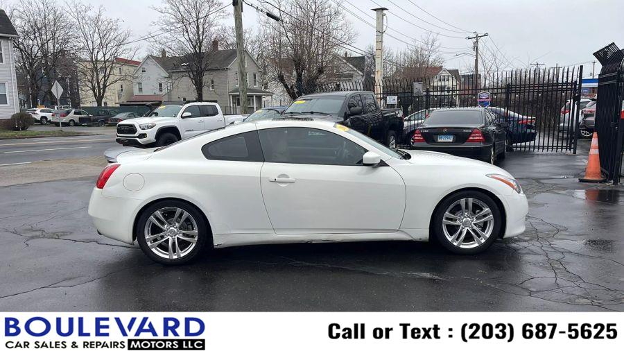 2009 Infiniti Integra x photo