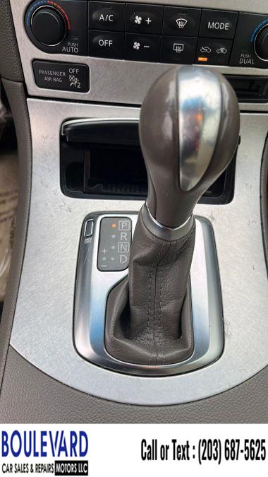 2009 Infiniti Integra x photo