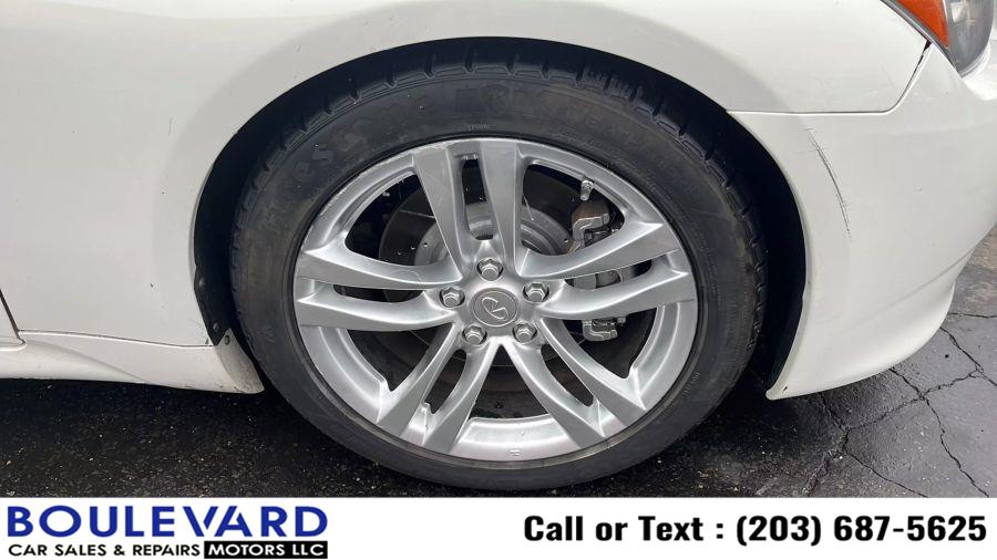 2009 Infiniti Integra x photo
