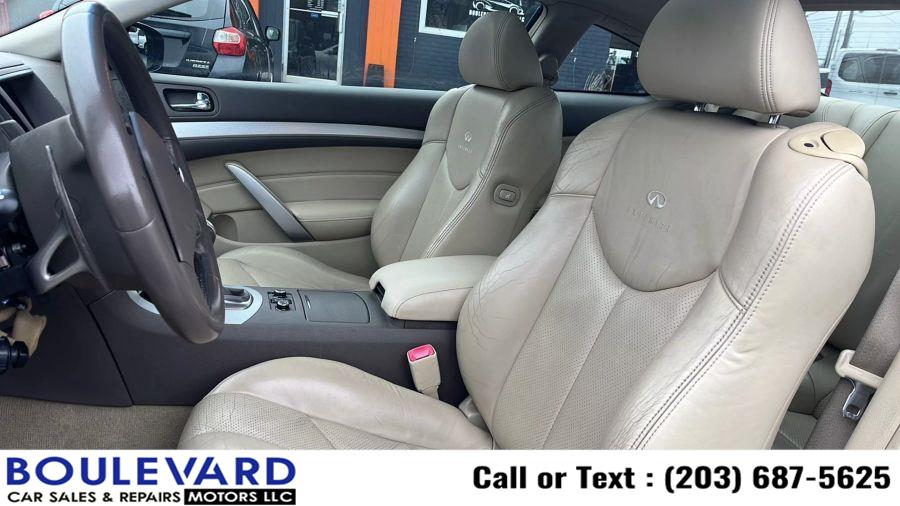 2009 Infiniti Integra x photo