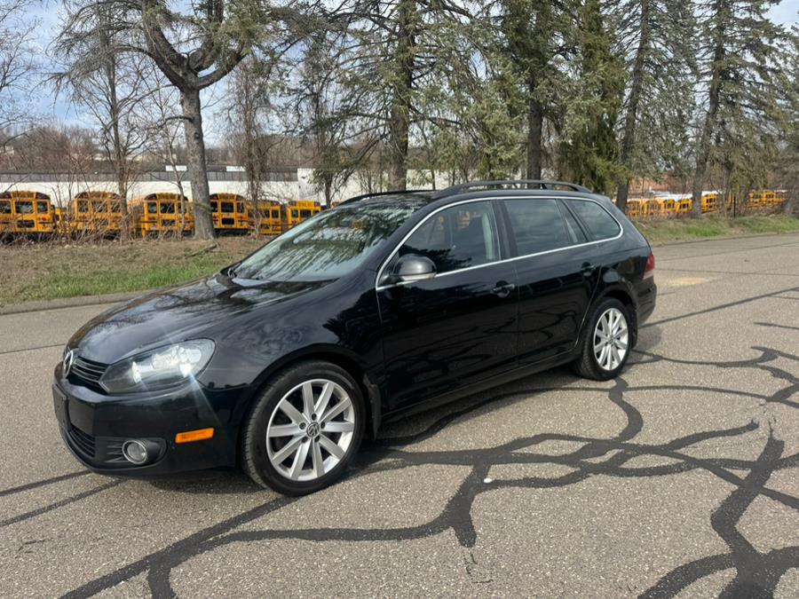 2013 Volkswagen Jetta SportWagen TDI photo