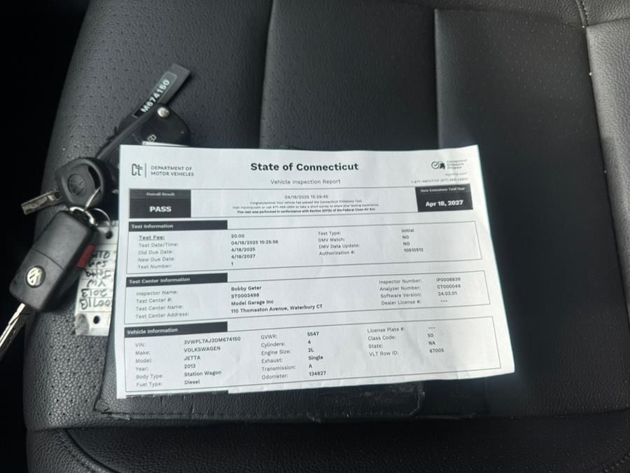 2013 Volkswagen Jetta SportWagen TDI photo